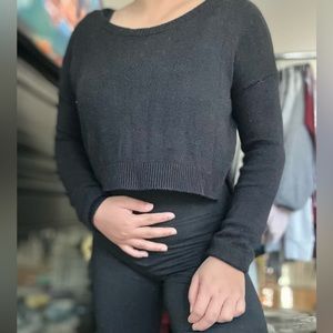 Sweater crop top